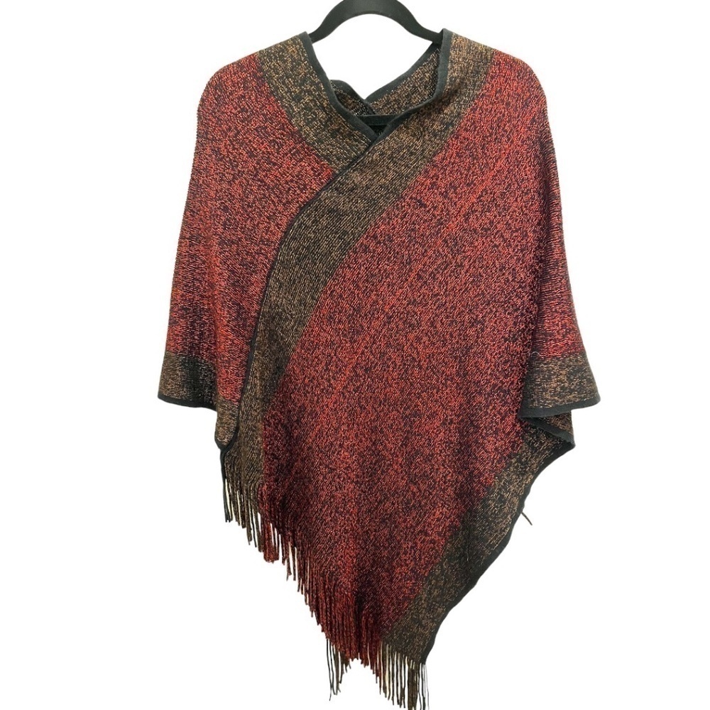 𝅺cherie Bliss Red and Black Fringe Knit Poncho One Size NWT